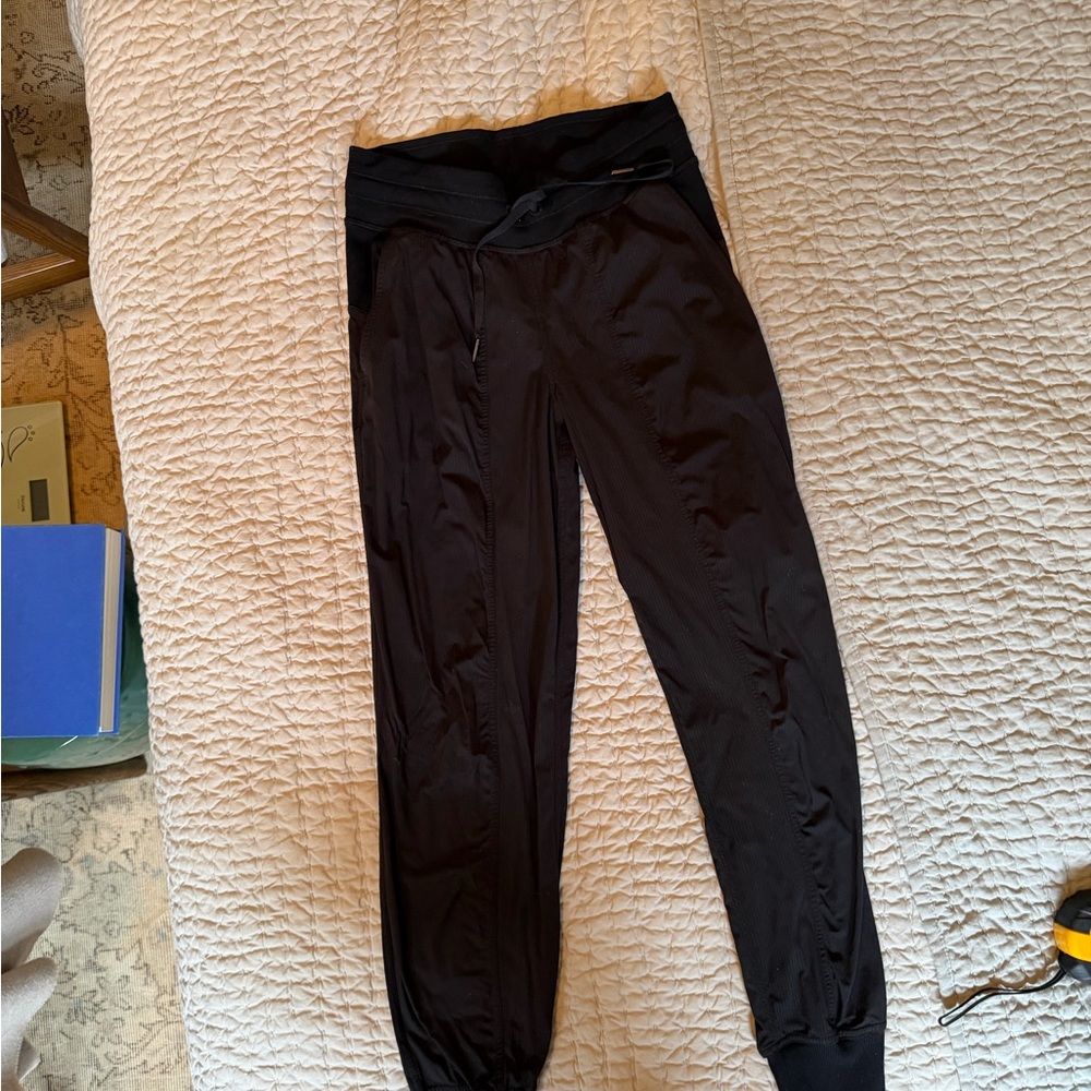 Lululemon Dance Studio Jogger, Black, Size 6